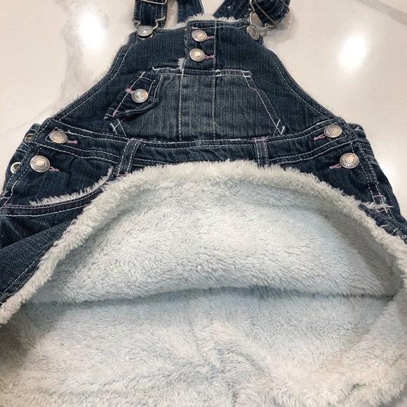 Overall - Picture 2 of 5